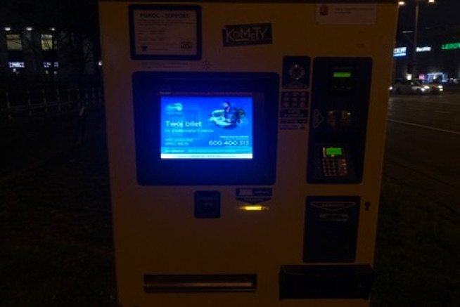 15_advertisement_at_ticket_machines_2.jpg