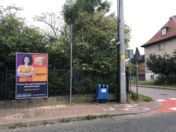 Citylighty na ogrodzeniach.JPG